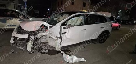 Շղթայական ավտովթար՝ Երևանում. բախվել են 10 ավտոմեքենաներ. կան վիրավորներ. shamshyan.com