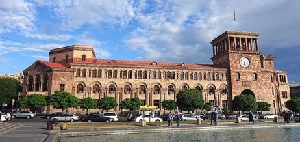 ՀՀ կառավարությունում լարված ու սպասողական իրավիճակ է. Ժողովուրդ
