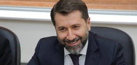 Կարեն Անդրեասյանը զվարճացնում է հետևորդներին