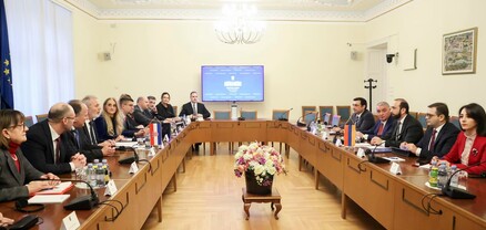 Արարատ Միրզոյանը հանդիպում է ունեցել Խորվաթիայի խորհրդարանի փոխնախագահ Անտե Սանադերի հետ