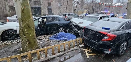 Երևանում բախվել են 4 ավտոմեքենա. կա 1 զոհ, 3 վիրավոր. shamshyan.com