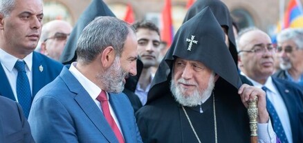 Փաշինյանը վախենում է․ եկեղեցին հանրային բարձր վստահություն ունի
