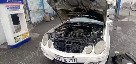 Արտակարգ դեպք՝ Երևանում. հրդեհ է բռնկվել Mercedes մակնիշի ավտոմեքենայում. shamshyan.com
