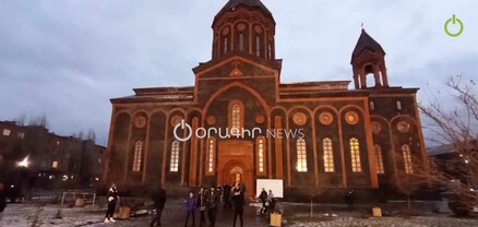 Գյումրիի Ամենափրկիչ եկեղեցում առաջին անգամ Սուրբ ծննդյան ճրագալույցի պատարագ մատուցվեց