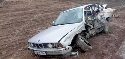 Արագածոտնում բախվել են BMW-ն ու Mazda 6-ը. կան վիրավորներ. shamshyan.com