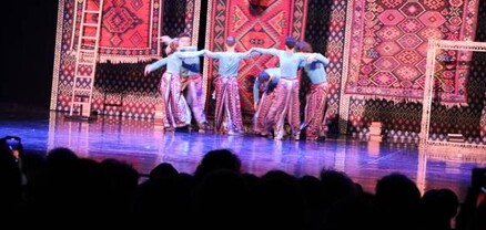 Թբիլիսիի «Ռուսթավելի» թատրոնում տեղի է ունեցել «Նռան գույնը» պարային ներկայացման առաջնախաղը