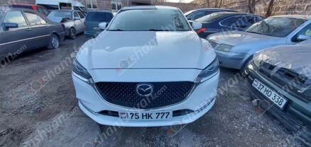 Գյումրիում Mazda-ով վրաերթի են ենթարկել անչափահաս տղայի ու աղջկա. shamshyan.com