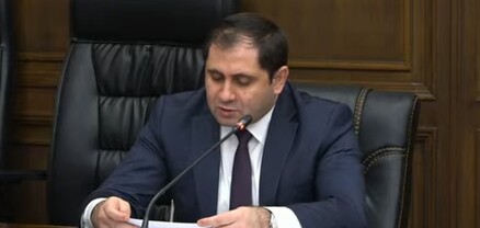 Պապիկյանը երկու րոպե զեկույցից հետո առաջարկեց անցնել փակ ռեժիմի