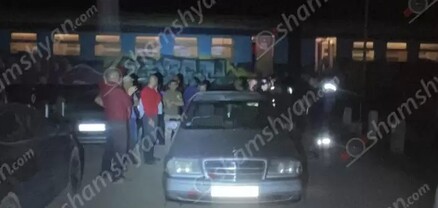 Սուրենավանում բախվել են մարդատար գնացքն ու Mercedes-ը․ shamshyan.com