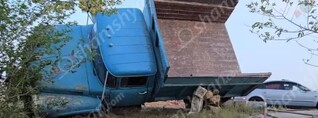 Արագածոտնի մարզում բախվել են SHACMAN և ZIL մակնիշի բեռնատարները․ վերջինը կողաշրջվել է. shamshyan.com