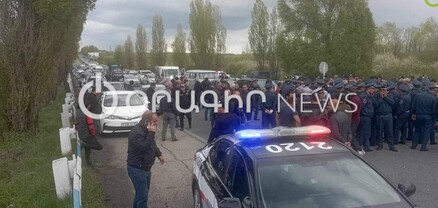 Հարյուրավոր քաղաքացիներ փակել են Երևան-Սևան մայրուղին