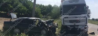Արարատի մարզում բախվել են «Mercedes»-ն ու իրանական բեռնատարը. կան վիրավորներ. shamshyan.com