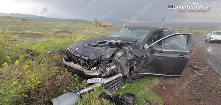 Արագածոտնում բախվել են Mercedes-ն ու Nissan-ը, որի վարորդը եղել է խմած ու չի ունեցել վարելու իրավունք. կան վիավորներ. shamshyan.com