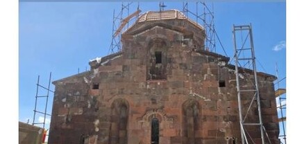 Նորոգվում է Արագածոտնի մարզի Գառնահովիտի Սուրբ Գևորգ եկեղեցու տանիքածածկը