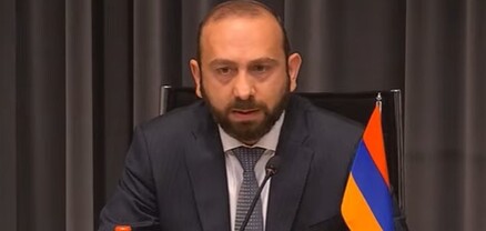 Երևանը մեկ ամսում կպատրաստի խաղաղության պայմանագրի վերջնական տեքստը․ Արարատ Միրզոյան