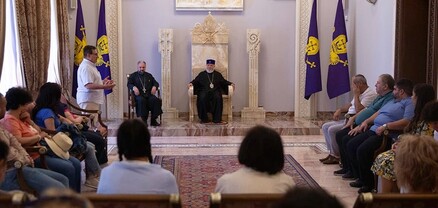 Ամենայն Հայոց Կաթողիկոսն ընդունել է բուլղարահայ ուխտավորների