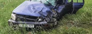 Լոռու մարզում Volkswagen-ը բախվել է ծառին և հայտնվել դաշտում. վիրավորներին հիվանդանոց են տեղափոխել պարեկները. shamshyan.com
