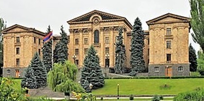 Իշխանությունները կրկին ակտիվացրել են Ռուսաստան այցերը․ Հրապարակ