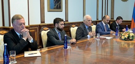 Նախագահն ընդունել է «Հայաստանի բարեկամներ» խմբի պատվիրակությանը