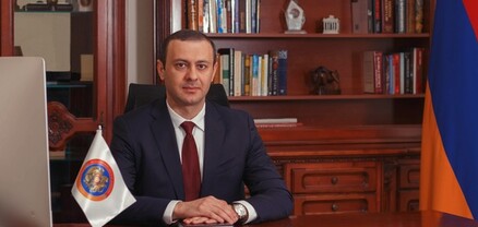ԱԽ քարտուղարը անդրադարձել է Հայաստանի և Ադրբեջանի միջև հարաբերությունների կարգավորմանն առնչվող հարցերին