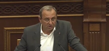 Առաջարկվում է ստեղծել քննիչ հանձնաժողով՝ բռնագաղթած արցախցիների վերաբերյալ