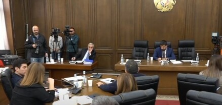 Ինչ ու ոնց անում եք, Ադրբեջանի պահանջները կատարել ա ստացվում․ Քրիստինե Վարդանյան