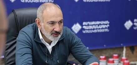 Փաշինյանը Գյումրիում ՔՊ Աշխատանքային խմբի նիստ է անցկացրել