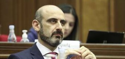 Մանդատը հանձնածը վերջին կռիվը տվեց․ Հրապարակ
