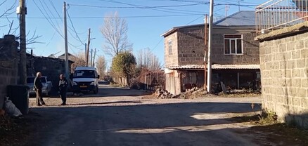 Փողոցները քանդած են, երևի չեն սարքում, որ թուրքերը գան, նոր սարքեն. ախուրիկցի
