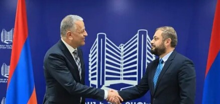 Պապոյանն ընդունել է ԵՄ պատվիրակության ղեկավարին, քննարկվել են ոլորտային հարցեր