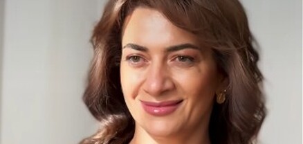 Աննա Հակոբյանը կառավարության շենքում ֆոտոսեսիա է անցկացրել