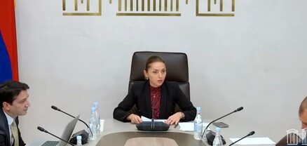 ԱԺ ֆինանսավարկային եւ բյուջետային հարցերի մշտական հանձնաժողովի արտահերթ նիստ․ ՈւՂԻՂ