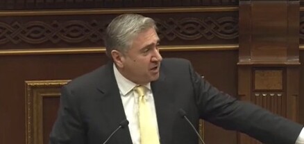 Ասում է՝ «հիմա սրա օգտին քվեարկեք, հետո կփոխենք, խոսք ենք տալիս». Արթուր Խաչատրյան