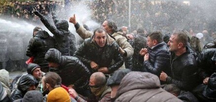 Ինչո՞ւ վրացի ցուցարարը ծեծվելուց հետո չի գնում տուն