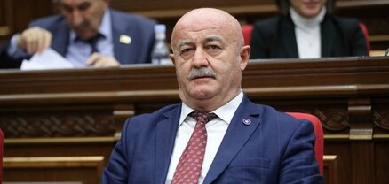 Աղազարյանը դժվար մտածմունքների մեջ է․ Հրապարակ