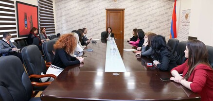 Ժաննա Անդրեասյանը թանգարանների տնօրենների հետ քննարկել է միջազգային համագործակցության հարցեր