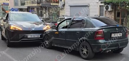Արտակարգ դեպք՝ Երևանում. Opel-ի վարորդի ինքնազգացողության վատացել է, դուրս է եկել հանդիպակաց և բախվել Arcfox-ին. shamshyan.com
