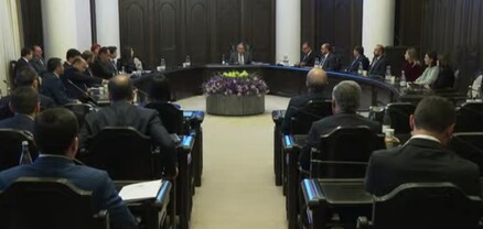 Կառավարությունը 2 ամսով երկարաձգեց ԼՂ-ից բռնի տեղահանվածների սոցիալական աջակցության ծրագիրը