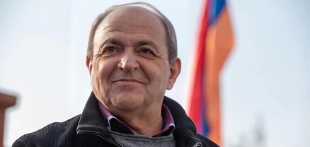 Բնակարաններ, առանձնատուն, 39․2 մլն բաժնեմասեր, 23 մլն կանխիկ, 35․6 մլն եկամուտ․ Արարատի համայնքապետի և նրա ընտանիքի ունեցվածքը
