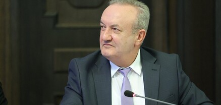 Վահրամ Դումանյանն ազատվել է նախագահի խորհրդականի պաշտոնից