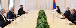 Մամուլում շրջանառվող խոսքերն աղավաղված մեկնաբանություններ են․ Արմեն Սարգսյանի գրասենյակ