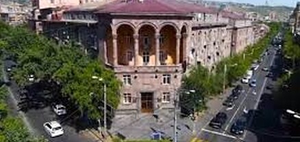 Մի քանի թափթփուկի ու մնացուկի դերակատարությամբ Բրյուսովի համալսարանը կործանվում է. Լուսինե Ֆլջյան