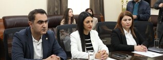 Անահիտ Մանասյանը Գյումրիում հանդիպել է Լիլիթ Աղեկյանի մոր և քրոջ հետ
