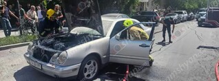Երևանում՝ «Արևելյան խոհանոց»-ի դիմաց, Mercedes» է այրվել. shamshyan.com