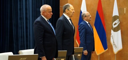Լավրովին Սլավոնական համալսարանի պատվավոր դոկտորի կոչում են տվել