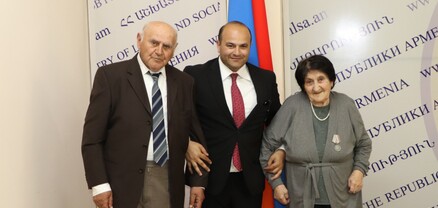 Նարեկ Մկրտչյանը հյուրընկալել է աշխատանքի վետերանների