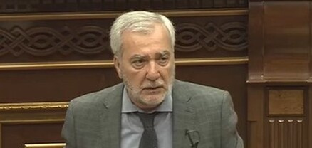 Ես կյաժ չեմ, սպիտակ եմ, վիրավորական բան չեմ ասել լրագրողին, նենգափոխում եք խոսքերս․ Անդրանիկ Քոչարյան