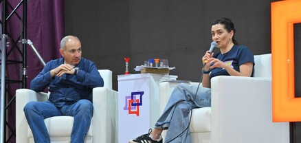 Մնացել ենք 5-րդ դարում. Աննա Հակոբյանը բանախոսություն է ունեցել Բերդավանում