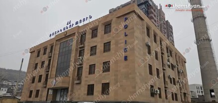 Երևանում քաղաքացին ոստիկաններին հայտնել է, որ նոտարը իրեն տրամադրել է տան կեղծված վկայականներ. shamshyan.com