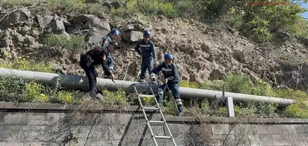 Սարալանջի փողոցում՝ քարերի և երկաթե խողովակների արանքում 18-ամյա տղայի են գտել. նրան տեղափոխել են հիվանդանոց. shamshyan.com